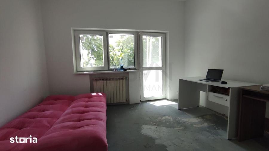 Apartament cu 4 camere decomandat în Unirii