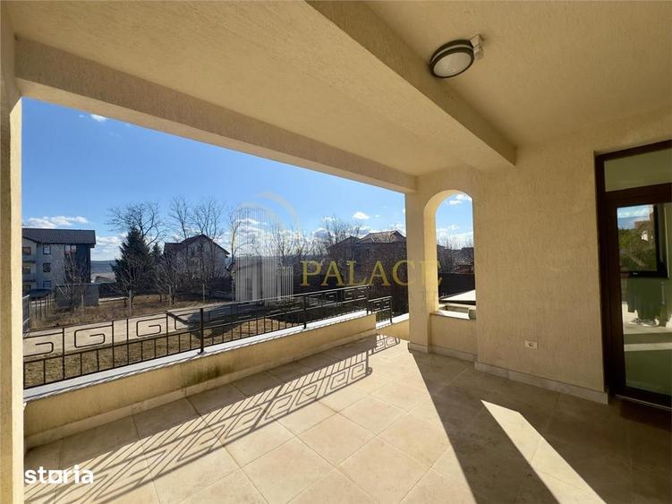 Casă cu 5 camere decomandat cu Teren 500 Mp în Valea Lupului