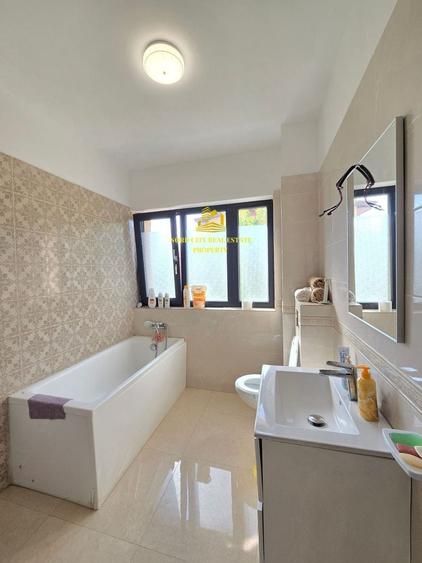 Apartament cu 3 camere în Străulești