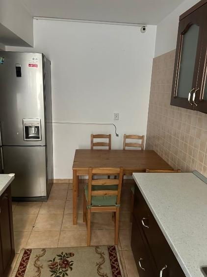 Apartament cu 3 camere decomandat, mobilat în Burdujeni