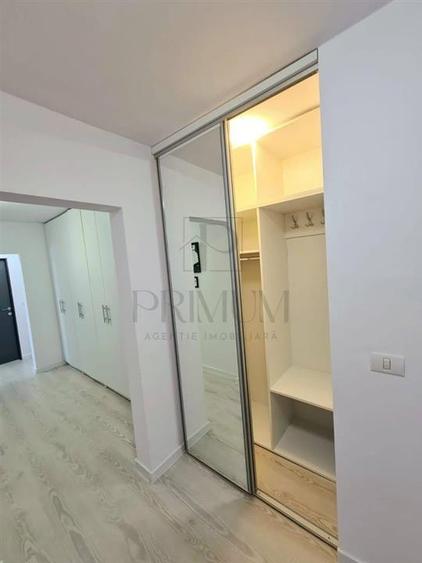 Apartament cu 3 camere decomandat, mobilat în Circumvalațiunii
