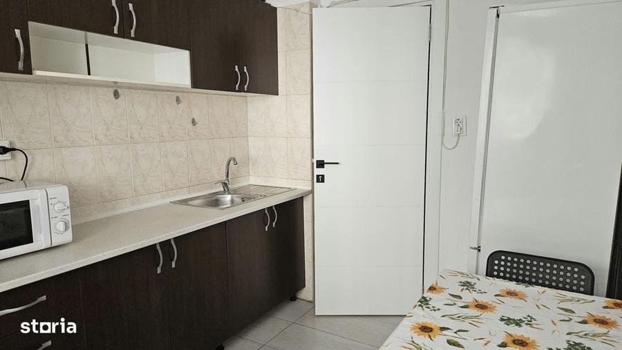 Apartament cu 2 camere decomandat în Crângași