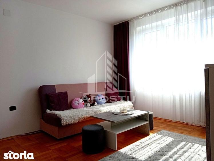 Apartament cu 2 camere, mobilat în P-ța Gării