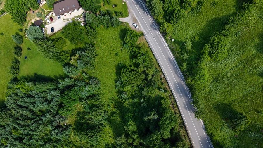 Teren intravilan de 9444 mp, în Hangu