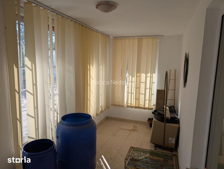 Casa 5 camere, 230 mp, teren 2.100 mp, an 2018 Stoene?ti, Giurgiu