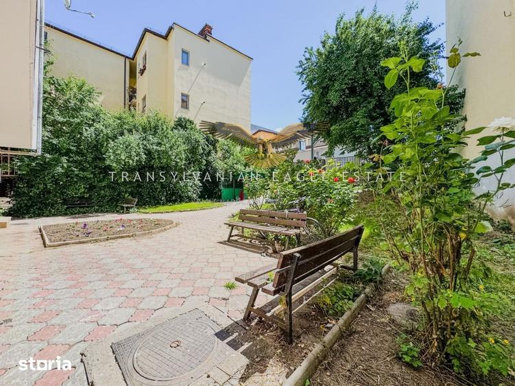 Apartament cu 2 camere, mobilat în Central