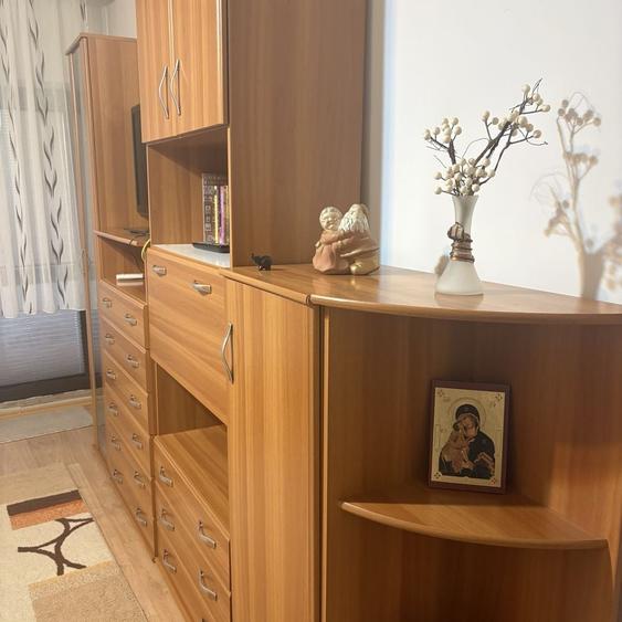 Apartament cu 2 camere semidecomandat în Exterior Vest