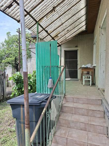 Casă cu 3 camere cu Teren 20 Mp în Dobra