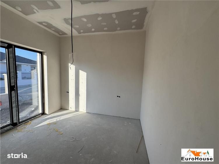 Casă cu 4 camere cu Teren 399 Mp în Central