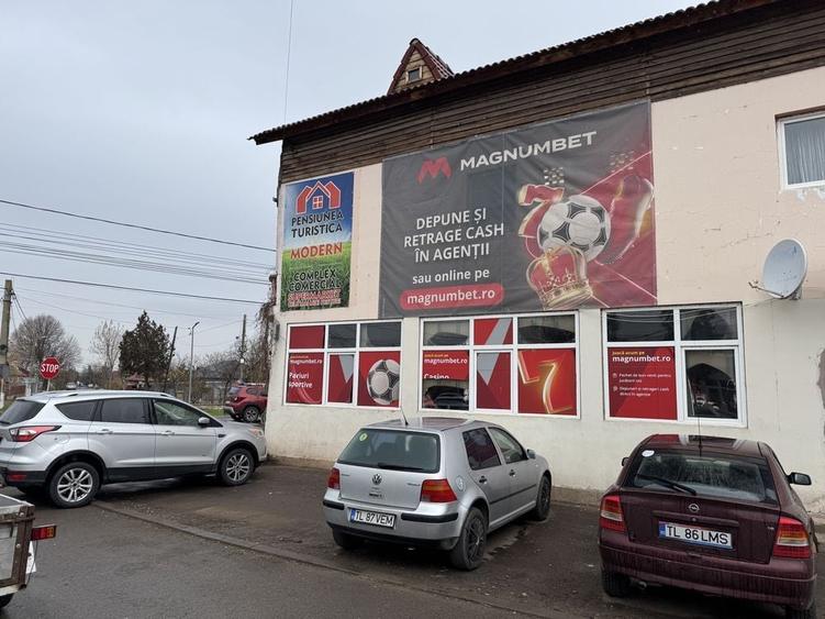 Spațiu comercial, de 100 mp, în Baia
