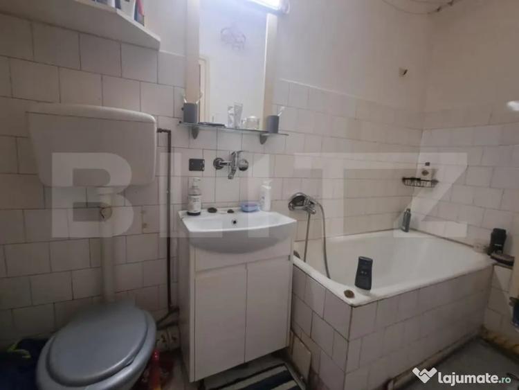 Apartament cu 2 camere decomandat în Central