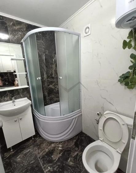 Garsoniera,17mp,renovata,Podu Ros-Casa Sindicatelor - 3