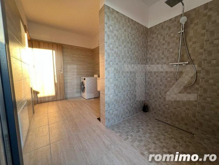 Apartament cu 3 camere semidecomandat în Cetate