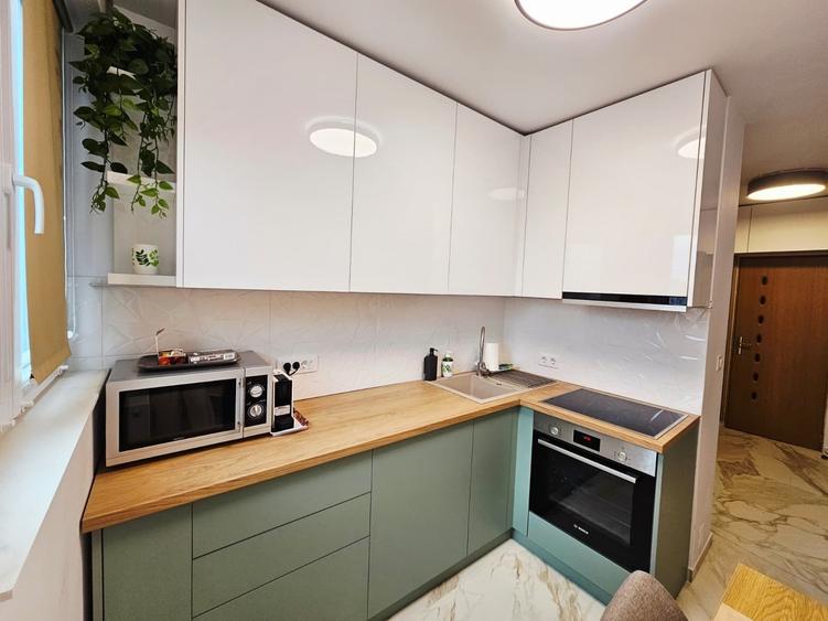 Apartament cu 2 camere decomandat în Decebal