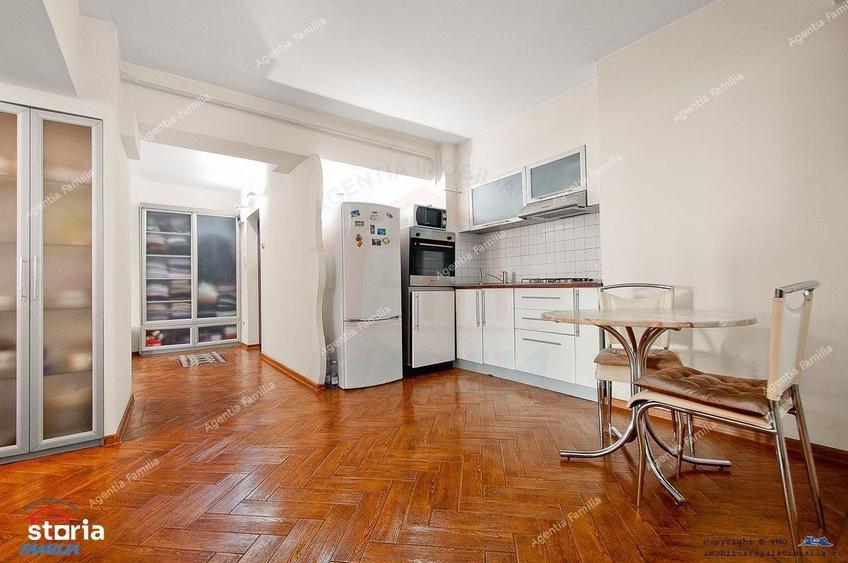 Apartament cu 4 camere în Faleză