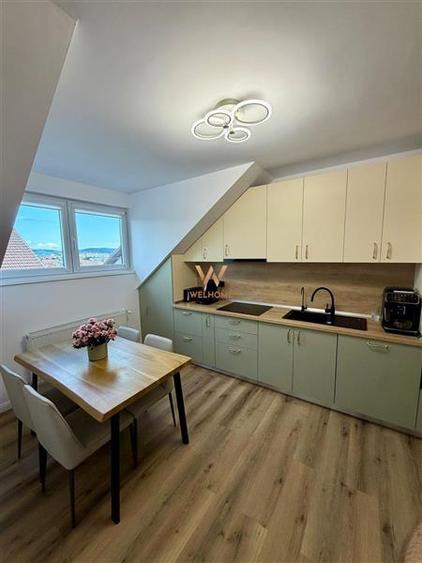Apartament cu 4 camere decomandat în Turnișor