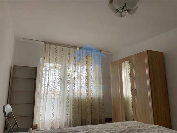 Apartament 3 camere, Piata Cipariu - 1