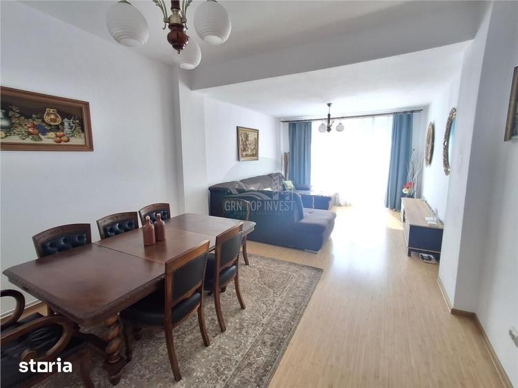 Apartament cu 4 camere în Central