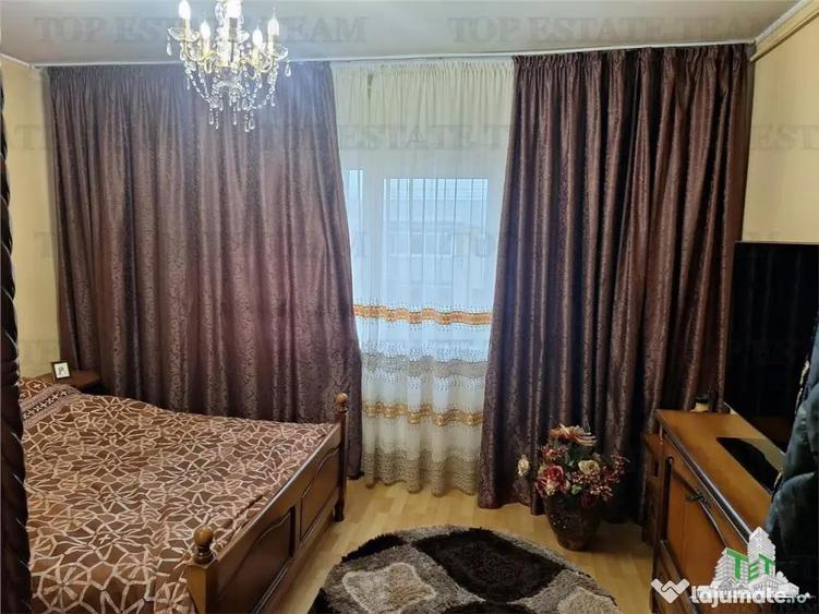 Apartament cu 2 camere semidecomandat, mobilat în Baicului