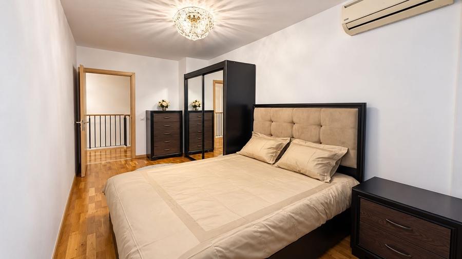 Apartament cu 3 camere, mobilat în Dristor