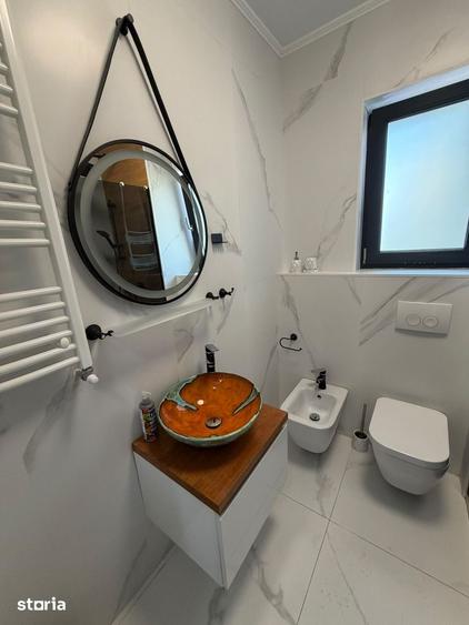 Apartament cu 3 camere în Militari