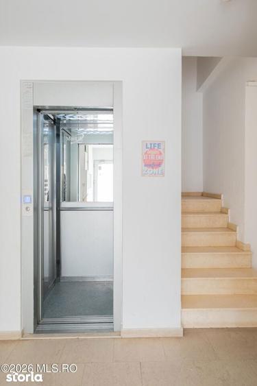 Apartament cu 3 camere în Nord