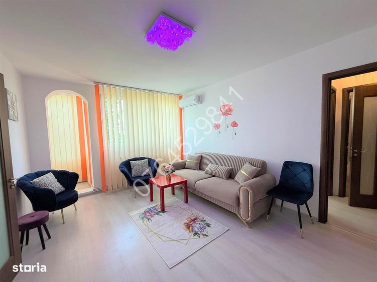 Apartament cu 2 camere semidecomandat în 1 Mai