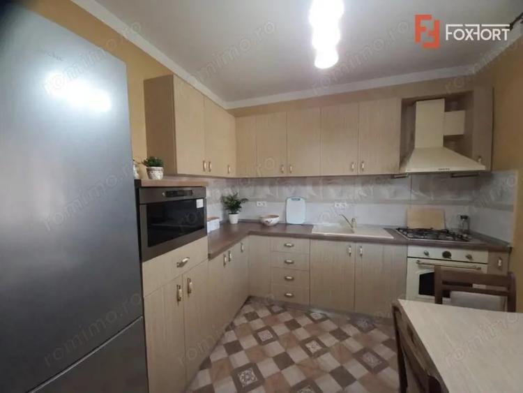 Casă cu Teren 400 Mp în Kuncz