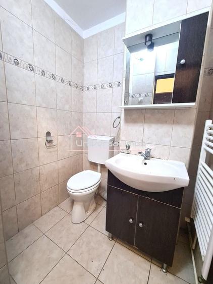 Apartament cu 4 camere decomandat, mobilat în Mănăștur