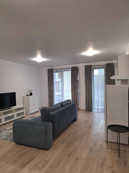 Apartament cu 2 camere semidecomandat în Central
