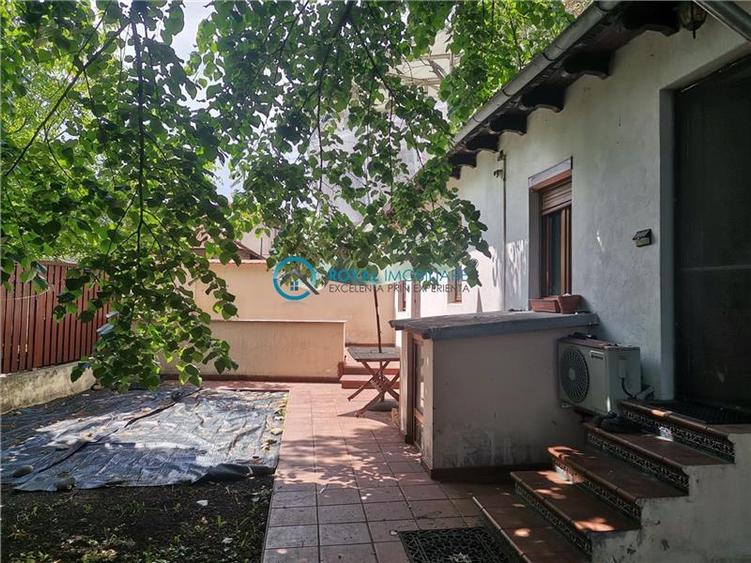 Apartament cu 2 camere semidecomandat, mobilat în Ultracentral