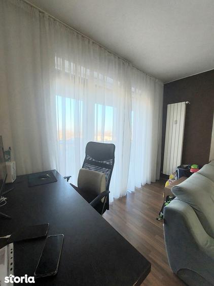 Apartament cu 3 camere în Nufărul