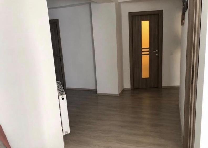 Apartament cu 3 camere decomandat, mobilat în Bucureștii Noi