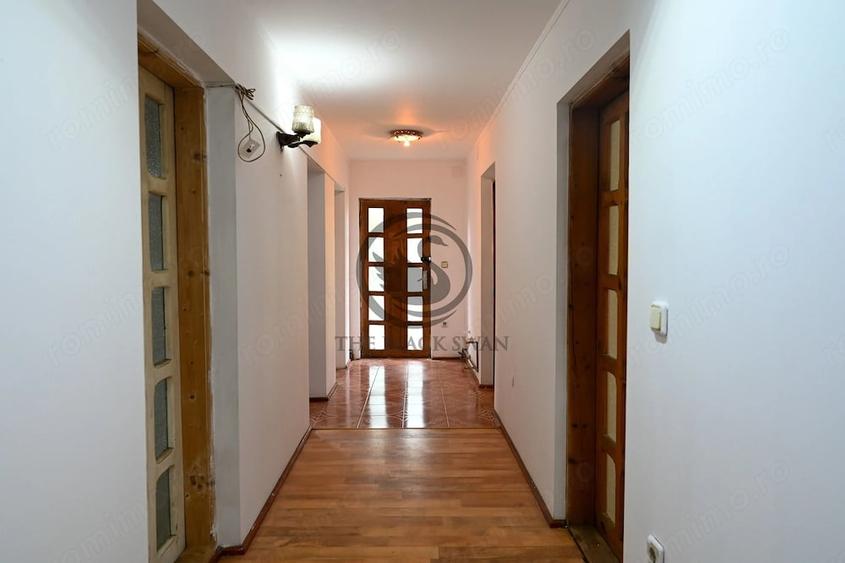 Casă cu Teren 1178 Mp în Strejnicu