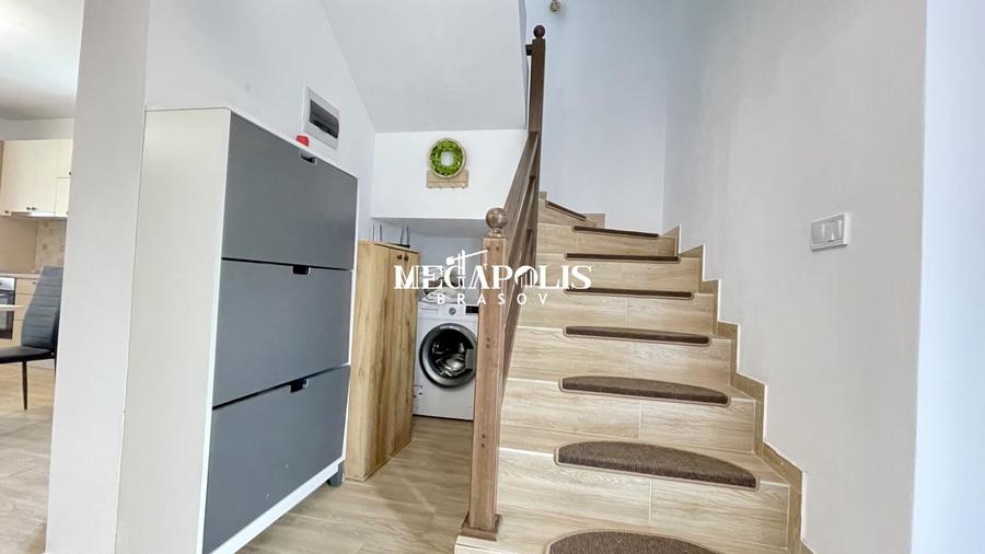 Duplex cu 3 camere cu Canalizare în Tărlungeni