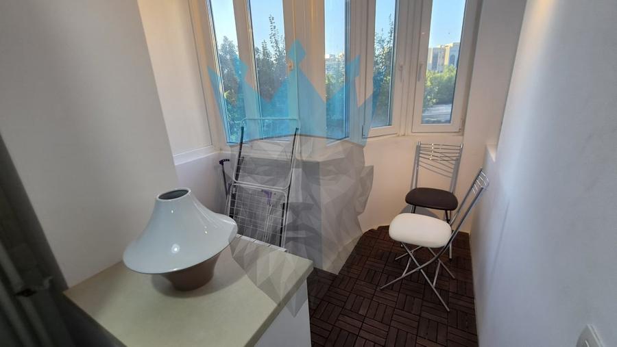 Apartament cu 2 camere decomandat, mobilat în P-ța Unirii