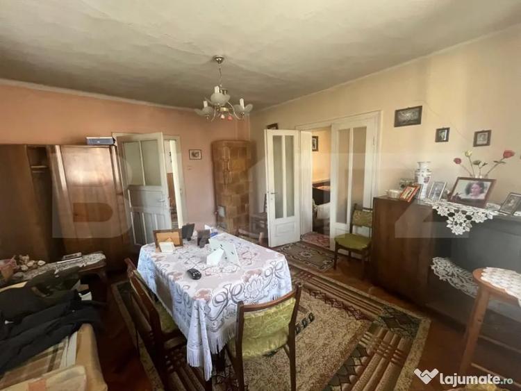 Casă cu 3 camere cu Teren 461 Mp în Central