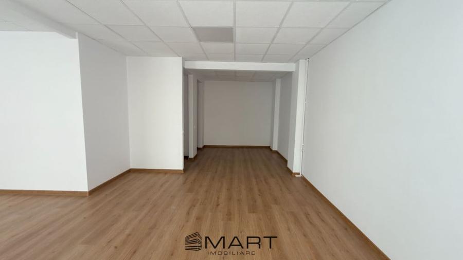 Spațiu comercial, de 60 mp, în Central
