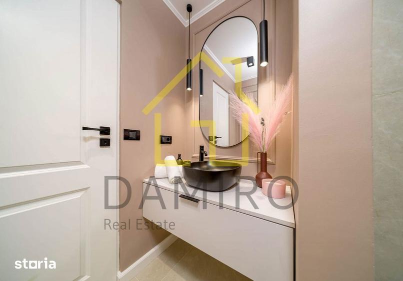 Apartament cu 3 camere decomandat în Romană