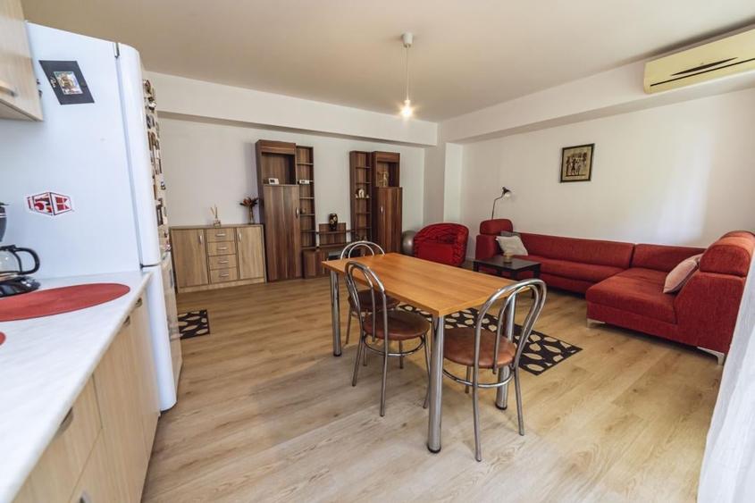 Apartament cu 2 camere decomandat, mobilat în Mihai Bravu