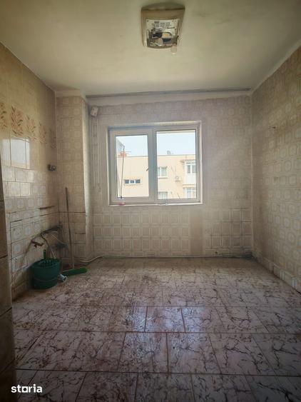 Oportunitate de renovare! 2 camere, 53 mp, etaj 3/4, loc de parcare - 6