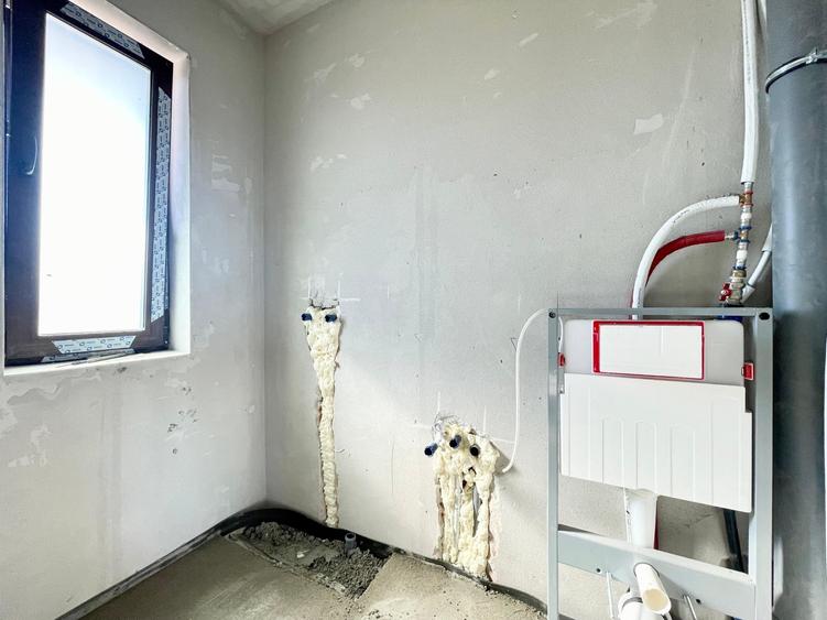 Duplex cu 4 camere cu Canalizare în Moșnița Veche