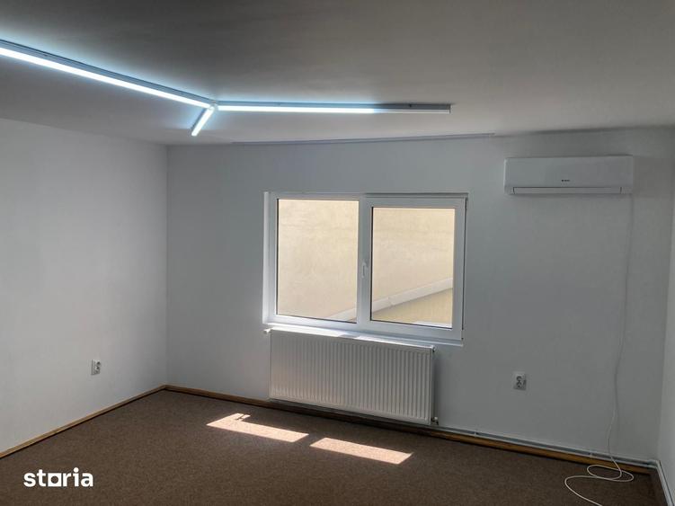 Casă cu 5 camere cu Teren 100 Mp în 13 Septembrie