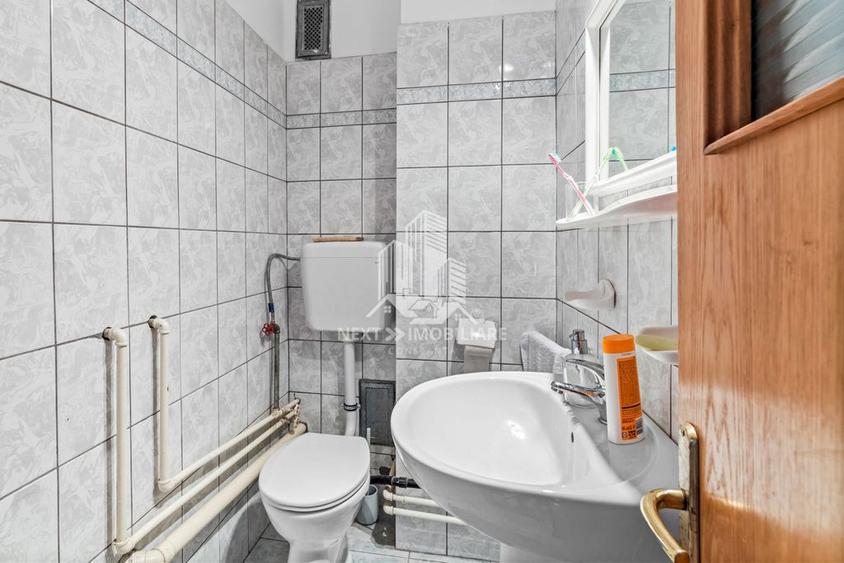 Vila S+P+2E+ M, garaj si spatiu comercial, Km4-5 - 17
