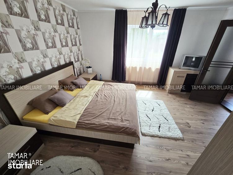 Casă cu 5 camere cu Teren 3000 Mp în Bonțești