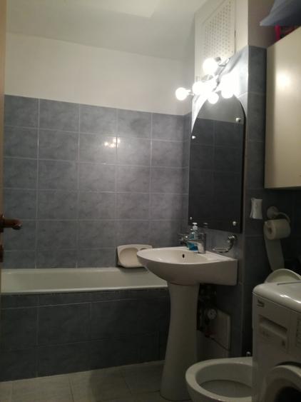 Apartament cu 2 camere decomandat în Bucovina