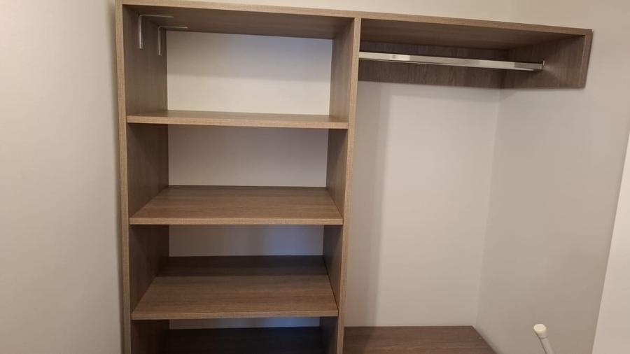 Apartament semidecomandat în Rahova