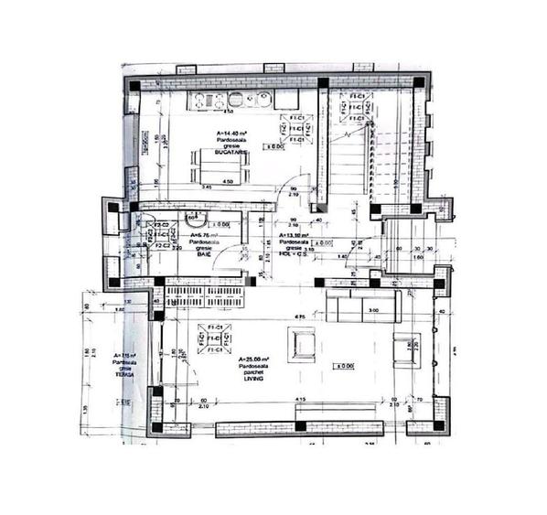 Casă cu 4 camere cu Teren 290 Mp în Central