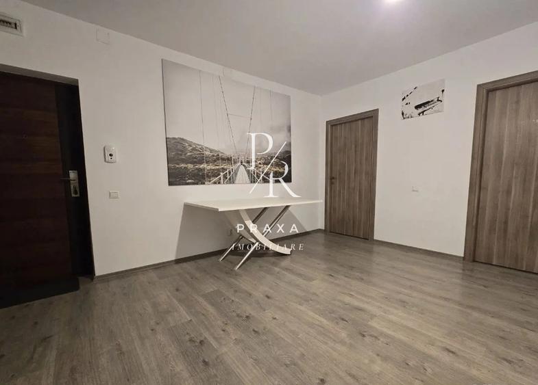Spațiu comercial, de 77 mp, în Florești