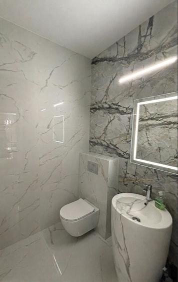 Apartament cu 4 camere în Central